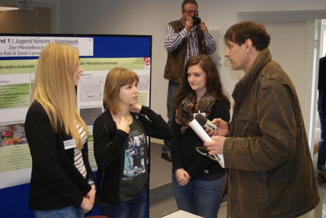 Jugend forscht Interview mit K. Pradella (HR)