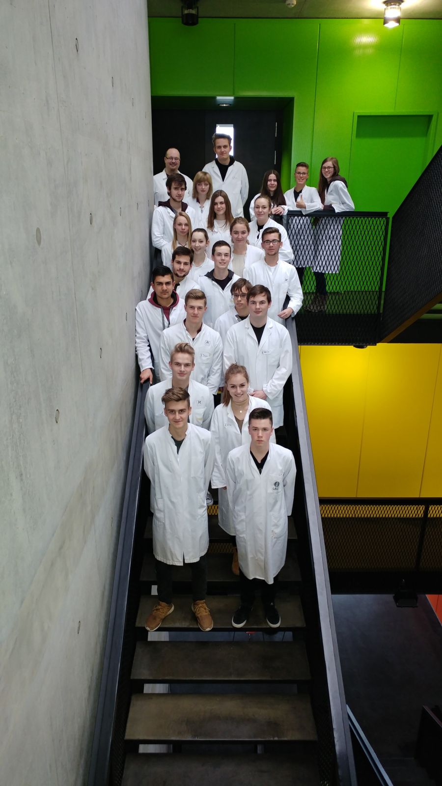 xlab_2017008.jpg